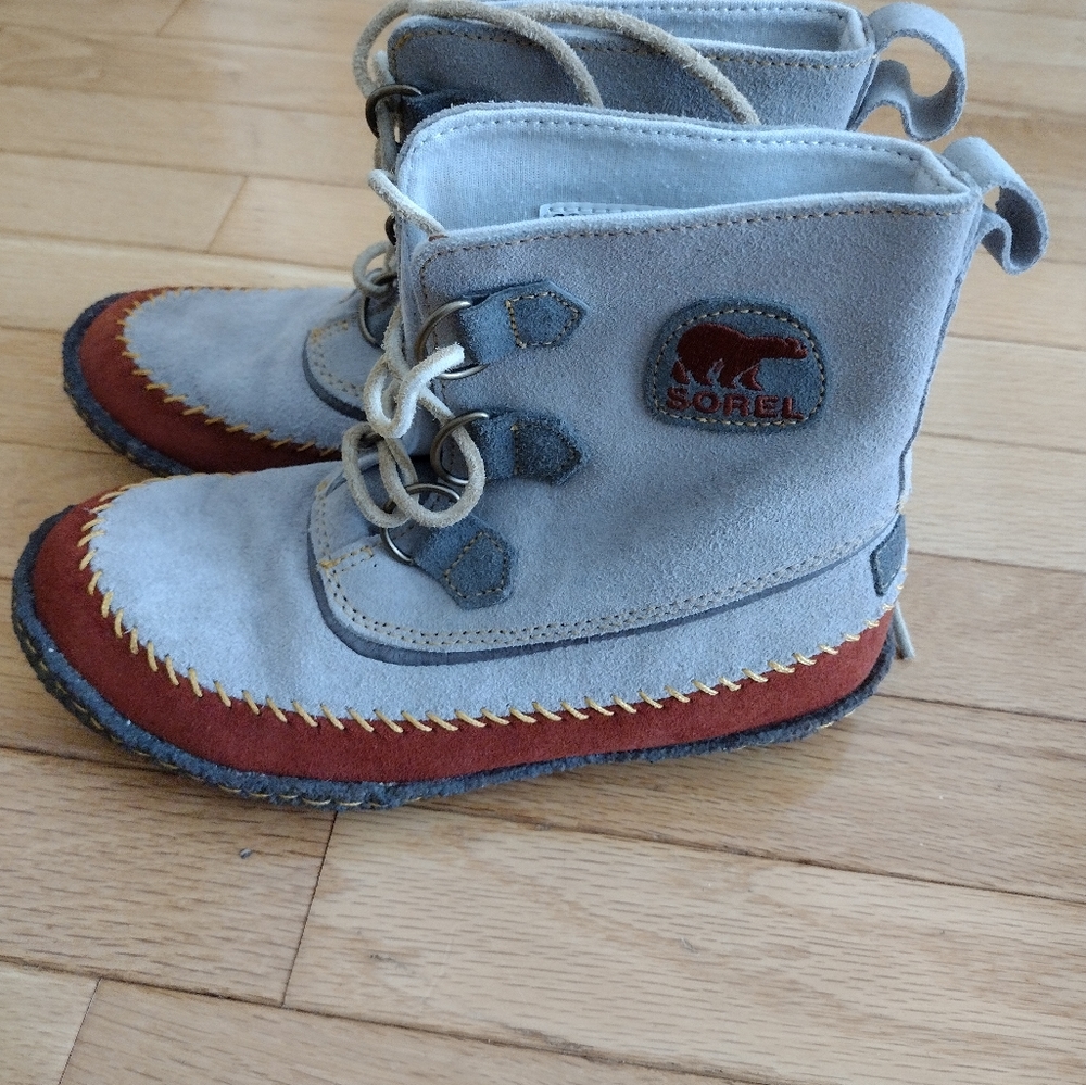 Sorel winter ankle boots